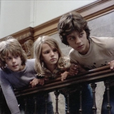 Comme les six doigts de la main