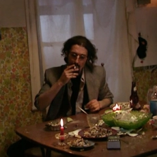 Quiconque meurt, meurt à douleur